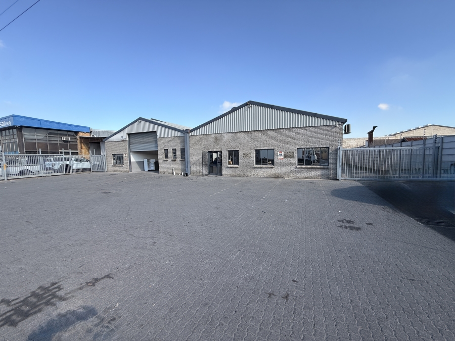 To Let Commercial Property for Rent in Beaconvale Western Cape